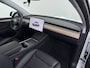 Tesla Model Y Long Range AWD 75kWh SOH 94% Warmtepomp AI-Computer Traffic Aware Adap.Cruise Leder Panoramadak Navi Ecc Camera Stoel+Stuurverwarming Privacy Glas Lmv Elek.Achterklep Led Elek.Stoelen+Memory 4WD Fabrieksgarantie tot 15-02-2027 - Garantie op de Accu+Motor tot 15-2-2031/192.000km