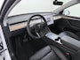 Tesla Model Y Long Range AWD 75kWh SOH 94% Warmtepomp AI-Computer Traffic Aware Adap.Cruise Leder Panoramadak Navi Ecc Camera Stoel+Stuurverwarming Privacy Glas Lmv Elek.Achterklep Led Elek.Stoelen+Memory 4WD Fabrieksgarantie tot 15-02-2027 - Garantie op de Accu+Motor tot 15-2-2031/192.000km