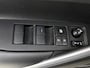 Toyota Corolla Cross Hybrid 140 Dynamic Limited + | Stoel en stuurverwarming | PDC rondom |