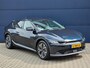 Kia EV6 Light Edition 58 kWh 170 pk RWD | Android Auto/Apple Carplay | Stoelverwarming | Navigatie | Parkeercamera |