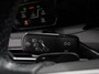 Volkswagen Golf 1.5 eTSI 150pk DSG Style Navigatie Apple Carplay/Android Auto Parkeersensoren Camera Park Assist Adaptive Cruise Control Blind Spot Assist Stoel- en stuurverwarming Ledverlichting Virtual Cockpit Lane Assist Climatronic
