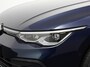 Volkswagen Golf 1.5 eTSI 150pk DSG Style Navigatie Apple Carplay/Android Auto Parkeersensoren Camera Park Assist Adaptive Cruise Control Blind Spot Assist Stoel- en stuurverwarming Ledverlichting Virtual Cockpit Lane Assist Climatronic