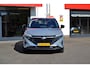 Nissan Qashqai 1.3 MHEV Automaat, Panodak, Elect. a-klep, Clima, Two Tone, Navi, HUD display, 11.000 km ! Pdc V+A, etc etc