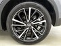 Toyota C-HR / C-HR+ 2.0 Plug-in Hybrid 220 Executive | BTW voertuig | JBL | Dodehoek detectie | Parkeersensoren voor+achter | Elektrische Achterklep | Full LED verlichting | Stoel+stuurverwarming | Navigatie | Apple CarPlay/Android Auto | Rijklaar