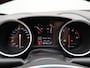 Alfa Romeo Giulietta Panoramadak | Lederen Bekleding | Parkeersensoren | Afneembare Trekhaak | Cruise Control | 18" Lichtmetalen Velgen