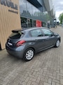 Peugeot 208 1.2 PURET. BLUE LION 2016 AC Nav 5drs