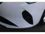Opel Corsa 1.2 Elegance | Trekhaak | Camera | Stoel- & stuurverwarming | Climate control |
