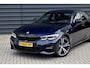 BMW 3-Serie 330e M Sport Individual | 1e Eigenaar | 19'' Wielen | Lederen Bekleding | CarPlay | Audio Media Pack |