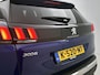 Peugeot 3008 1.2 Crossway 130pk | Trekhaak | Elektrische Klep | Navigatie | Camera Voor + Achter | Dodehoekdetectie | 18"LMV | Stoelverwarming | Apple Carplay/Android Auto |