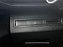 Peugeot 3008 1.2 Crossway 130pk | Trekhaak | Elektrische Klep | Navigatie | Camera Voor + Achter | Dodehoekdetectie | 18"LMV | Stoelverwarming | Apple Carplay/Android Auto |