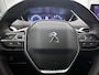 Peugeot 3008 1.2 Crossway 130pk | Trekhaak | Elektrische Klep | Navigatie | Camera Voor + Achter | Dodehoekdetectie | 18"LMV | Stoelverwarming | Apple Carplay/Android Auto |