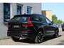 Volvo XC60 2.0 T6 Plug-in hybrid AWD Ultra Dark | Head-up Display | Blind Spot | 360 Graden Camera | Android Auto/Apple CarPlay | Verwarmbaar Stuurwiel | Verwarmbare Voorstoelen en Achterbank | Adaptieve Cruise controle | Elektrische Verstelbare Voorstoelen met Memory | Panoramadak | Trekhaak | Harman Kardon |