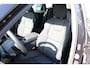Volvo XC60 2.0 T6 Plug-in hybrid AWD Ultra Dark | Head-up Display | Blind Spot | 360 Graden Camera | Android Auto/Apple CarPlay | Verwarmbaar Stuurwiel | Verwarmbare Voorstoelen en Achterbank | Adaptieve Cruise controle | Elektrische Verstelbare Voorstoelen met Memory | Panoramadak | Trekhaak | Harman Kardon |