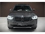 BMW iX3 High Executive 80 kWh | Panoramadak | Harman Kardon | Stoelverwarming | Adaptive Cruise Control | Head-Up Display | Memory Seat | 360 Camera | Ambiance Verlichting | Adaptief Onderstel | Adaptive LED | Trekhaak |