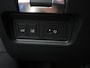 Jaguar E-Pace 2.0 P250 AWD First Edition AUTOMAAT | TREKHAAK | HEAD-UP | VIRTUEEL | CAMERA | HSE | R-DYNAMIC | LEDER | PANORAMADAK | STOELVERWARMING & KOELING | 12 MAANDEN BOVAG GARANTIE