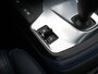 Jaguar E-Pace 2.0 P250 AWD First Edition AUTOMAAT | TREKHAAK | HEAD-UP | VIRTUEEL | CAMERA | HSE | R-DYNAMIC | LEDER | PANORAMADAK | STOELVERWARMING & KOELING | 12 MAANDEN BOVAG GARANTIE