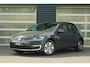 Volkswagen E-Golf E-DITION 2020 136pk 38kW/h | SoH 94% | Navigatie | Voorruit verwarming