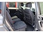 Volkswagen Touran 1.4 TSI Highline Edition R 7p 110KW/150PK DSG, NL auto 1e eigenaar dealeronderhouden, 7P trekhaak, ergo stoel, LED koplampen, elektrische achterklep, keyless entry, stoelverwarming, carplay, ACC, alcantara bekleding, privacy glas, sebring R Line velgen.