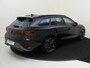 CUPRA Leon Sportstourer 1.5 TSI e-Hybrid Business | SoH 100% | Trekhaak | Parkeerassistent | Kuipstoelen | Achteruitrijcamera | Dodehoek detectie | Adaptieve cruise control | Keyless | Stoel- en stuurwielverwarming |