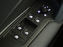 Volkswagen Tiguan 1.5 eHybrid Life | SoH 98% | Trekhaak | Head-up display | Adaptieve demping | 360 camera | Parkeerassistent | Stoel- en stuurwielverwarming | Dodehoek detectie | Navigatie |