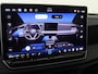 Volkswagen Tiguan 1.5 eHybrid Life | SoH 98% | Trekhaak | Head-up display | Adaptieve demping | 360 camera | Parkeerassistent | Stoel- en stuurwielverwarming | Dodehoek detectie | Navigatie |