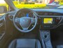 Toyota Auris 1.8 Hybrid Executive | Parkeer sensoren | Leder | Camera | Cruise | Clima | Stoelverm.