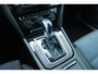 Volkswagen Passat Variant 1.4 TSI GTE Highline | Incl. 12 maanden garantie | SOH 93% | Adaptieve cruise control | Massage functie | Trekhaak | Climate control | Stoelverwarming | Apple carplay/Android auto |