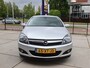 Opel Astra GTC 1.6 Cosmo NL-Auto, Climate, Cruise, NAP Lente actie!