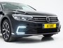 Volkswagen Passat Variant 1.4 TSI PHEV GTE | Panoramadak | Massage | Camera | Virtual | Sfeerlicht | Adaptive Cruise | Carplay
