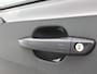Peugeot 2008 SUV Allure 100pk | Navigatie via draadloze Apple Carplay / Android Auto | Climate Control | Cruise Control | Parkeersensoren v+a | Keyless | Armsteun | Digitaal instrumentenpaneel | DAB+ radio | Led koplampen | Donker getint glas | Trekhaak | 17" lichtmetalen velgen |