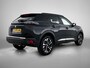 Peugeot 2008 SUV Allure 100pk | Navigatie | Achteruitrijcamera | Climate Control | Cruise Control | Led koplampen | Parkeersensoren | Armsteun | Apple Carplay / Android Auto | Bluetooth | DAB+ radio | Donker getint glas | Dealeronderhouden | 17" lichtmetalen velgen |