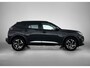 Peugeot 2008 SUV Allure 100pk | Navigatie | Achteruitrijcamera | Climate Control | Cruise Control | Led koplampen | Parkeersensoren | Armsteun | Apple Carplay / Android Auto | Bluetooth | DAB+ radio | Donker getint glas | Dealeronderhouden | 17" lichtmetalen velgen |