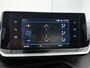 Peugeot 2008 SUV Allure 100pk | Navigatie | Achteruitrijcamera | Climate Control | Cruise Control | Led koplampen | Parkeersensoren | Armsteun | Apple Carplay / Android Auto | Bluetooth | DAB+ radio | Donker getint glas | Dealeronderhouden | 17" lichtmetalen velgen |