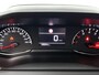 Peugeot 2008 SUV Allure 100pk | Navigatie | Achteruitrijcamera | Climate Control | Cruise Control | Led koplampen | Parkeersensoren | Armsteun | Apple Carplay / Android Auto | Bluetooth | DAB+ radio | Donker getint glas | Dealeronderhouden | 17" lichtmetalen velgen |