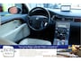 Volvo V70 2.5T 200 pk Aut. Leer, Trekhaak, 17 inch, Navi