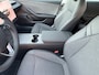 Tesla Model 3 60 KWH Standard achterwielaandrijving/ LFP accu/ Stoelverwarming/ Warmtepomp/ Camera voor/ Knipperlicht hendel/ Nieuwe auto