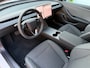 Tesla Model 3 60 KWH Standard achterwielaandrijving/ LFP accu/ Stoelverwarming/ Warmtepomp/ Camera voor/ Knipperlicht hendel/ Nieuwe auto
