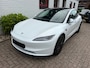 Tesla Model 3 60 KWH Standard achterwielaandrijving/ LFP accu/ Stoelverwarming/ Warmtepomp/ Camera voor/ Knipperlicht hendel/ Nieuwe auto