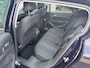 Peugeot 308 1.6 THP Première | Distributie vervangen | Helder Panoramisch dak | Trekhaak | Navigatie | Adaptive cruise control | Climate control | Keyless Entry- & Start | Parkeersensoren |