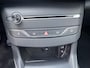 Peugeot 308 1.6 THP Première | Distributie vervangen | Helder Panoramisch dak | Trekhaak | Navigatie | Adaptive cruise control | Climate control | Keyless Entry- & Start | Parkeersensoren |
