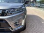 Suzuki Vitara 1.4 Boosterjet Style Smart Hybrid 129PK | Trekhaak | Panoramadak | Carplay - Android Auto | Navigatie |