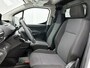 Peugeot Partner 1.2 Benzine 111PK Euro6 Premium / Airco / Navigatie / Cruise-ctr. / Schuifdeur + Raam / Radio multimedia / Apk 08-2027