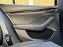 Skoda Octavia Combi 1.0 e-TSI Ambition Automaat | Stoelverwarming | 17 inch lichtmetalen velgen | Metallic lak | Climate & cruise control | LED koplampen | Apple CarPlay/Android Auto | Parkeersensoren achter