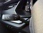 Skoda Octavia Combi 1.0 e-TSI Ambition Automaat | Stoelverwarming | 17 inch lichtmetalen velgen | Metallic lak | Climate & cruise control | LED koplampen | Apple CarPlay/Android Auto | Parkeersensoren achter