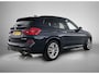 BMW X3 xDrive30e High Executive | M-PAKKET | ACHTERUITRIJCAMERA | STOELVERWARMING | ELEKTRISCHE ACHTERKLEP | COGNAC LEDEREN BEKLEDING | NAVIGATIE | APPLE CARPLAY | CLIMATE CONTROL | PARKEERSENSOREN | SFEERVERLICHTING |