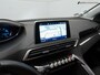 Peugeot 5008 1.2 PureTech Allure Avantage 7-zits (APPLE CARPLAY,LED VERLICHTING,CAMERA,DIGITAAL DISPLAY,PARKEERSENSOREN,LM-VELGEN)