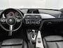 BMW 3-Serie Touring 318i M Sport Edition | AUTOMAAT | PANORAMADAK | LEDEREN BEKLEDING | TREKHAAK | CRUISE CONTROL | CLIMATE CONTROL | ELEKTRISCHE KOFFERKLEP |