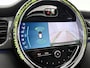 MINI Cooper S 5-Deurs 2.0 AUTOMAAT | 178PK | PANORAMADAK | SFEERVERLICHTING | HARMAN KARDON | STOELVERWARMING | APPLE CARPLAY | ACHTERUITRIJCAMERA |