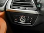 BMW X3 xDrive30e Sport 293Pk Automaat (APPLE CARPLAY, GROOT NAVI, MEMORY SEATS, LASER KOPLAMPEN, BRUIN LEDER,  STOELVERWARMING, SFEERVERLICHTING, ZWART HEMEL, ELEK ACHTERKLEP, NIEUWSTAAT)