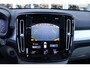 Volvo XC40 T2 130PK Automaat Business Pro | Org. NL | Camera | Schuif/kanteldak | PDC Achter | Climate Control | Leder | 18" LMV |